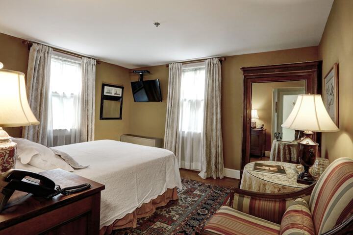 Room 8 of 57
