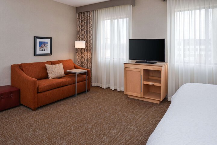 Room 13 of 42