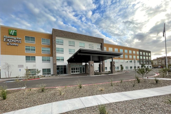 Hotel 9 of 148