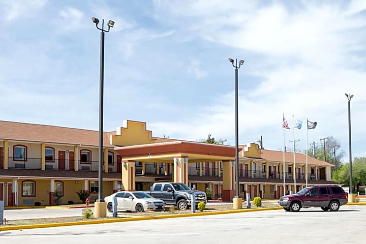 Sands Inn & Suites