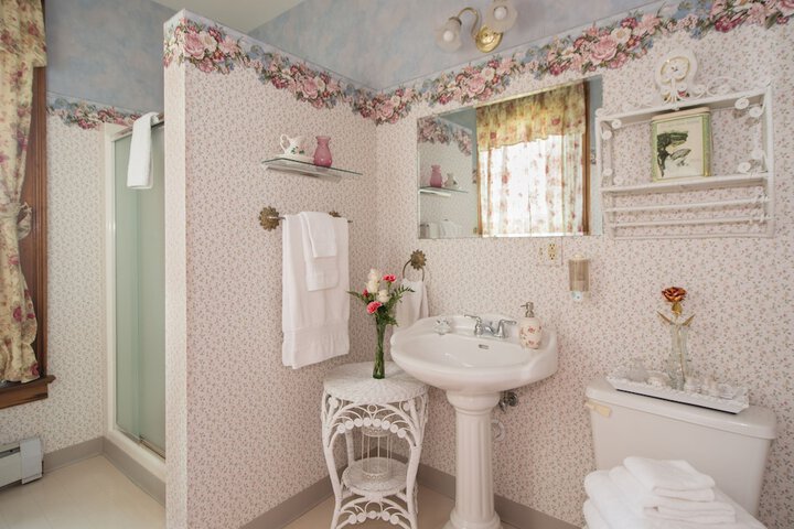 Room 22 of 49