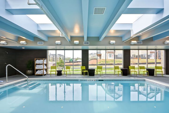 Pool 10 of 48