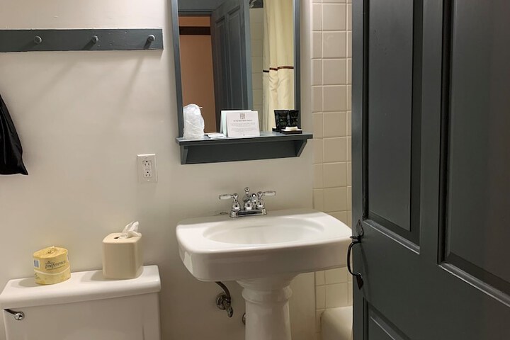 Room 31 of 72