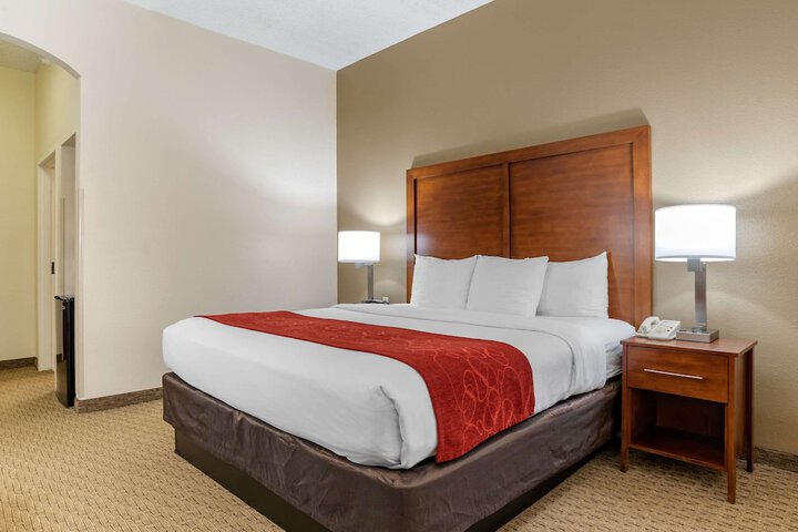 Room 14 of 27
