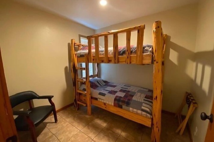 Room 31 of 129