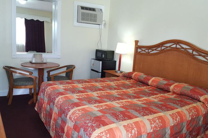 Room 7 of 29