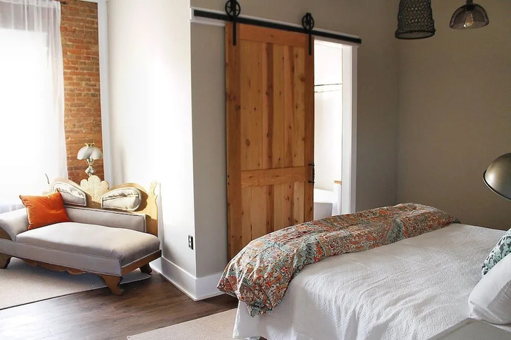 Wild Daisy Farm Bed & Breakfast
