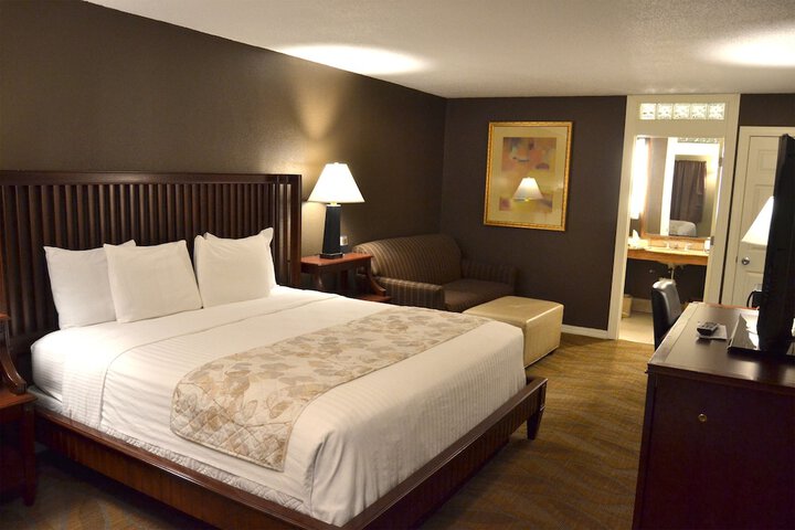 Room 68 of 130