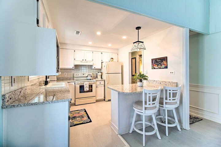 Refreshing Colonial Beach Vacation Rental!