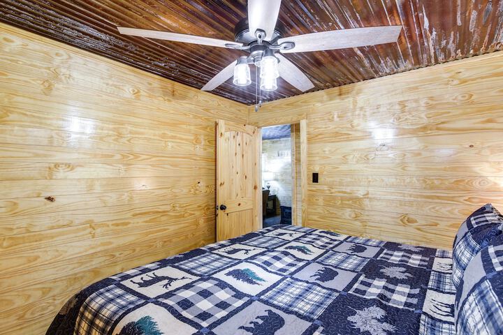 Huntsville Vacation Rental w / Hiking & ATV Trails!