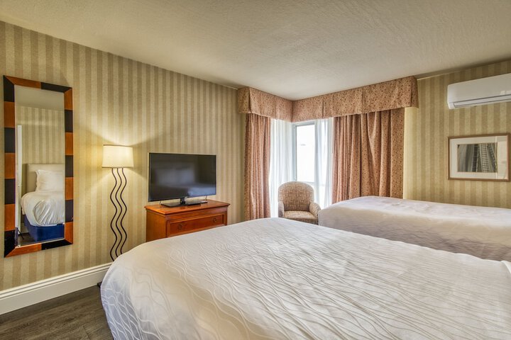 Room 78 of 143