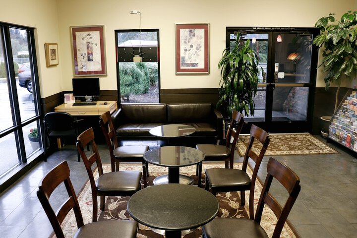 Business Center 37 of 37