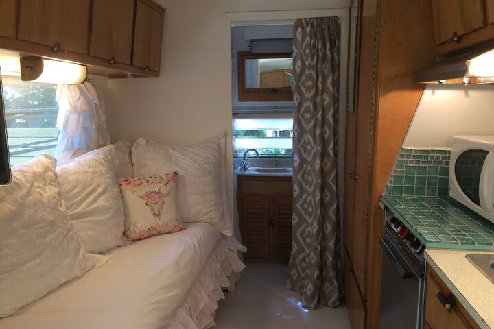 Room 82 of 108