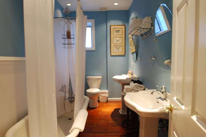 Room 5 of 41