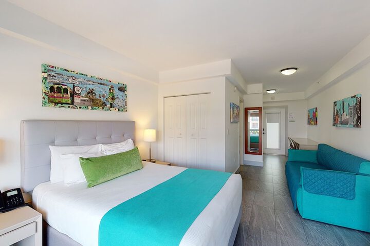 Room 16 of 17