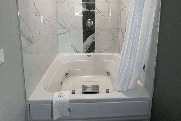 Quality Inn Kinder near Casino