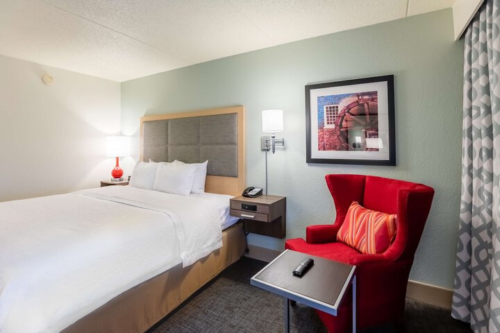Hampton Inn St. Charles St. Peters