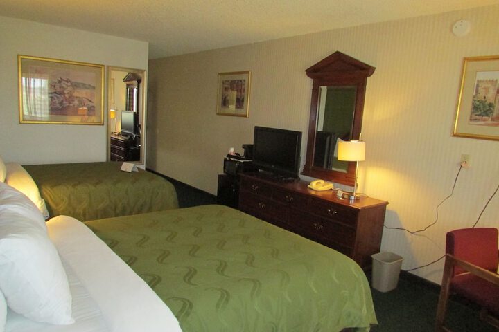Room 18 of 59