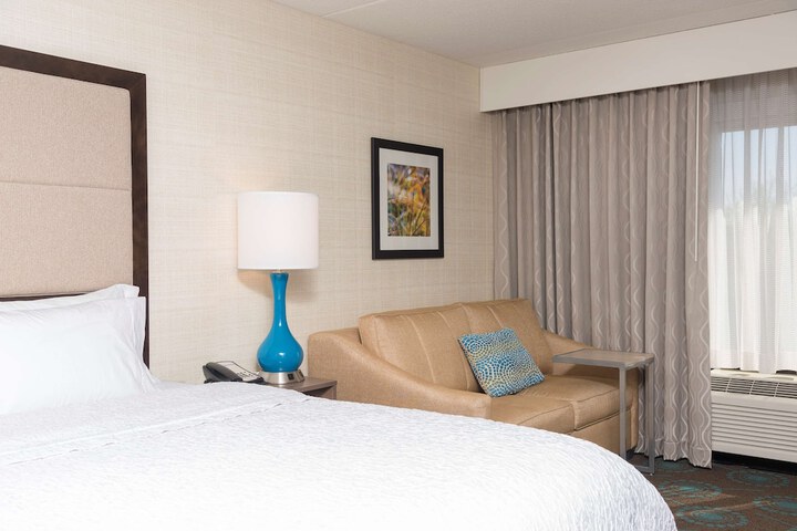 Room 46 of 67