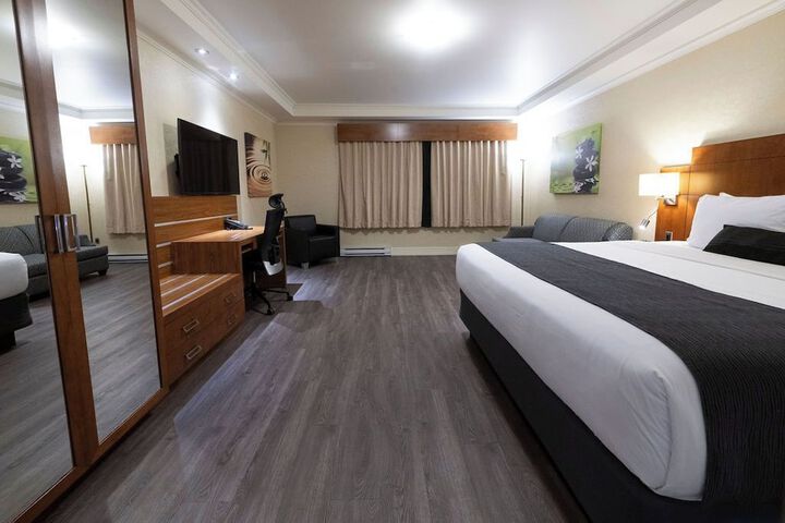 Room 17 of 75