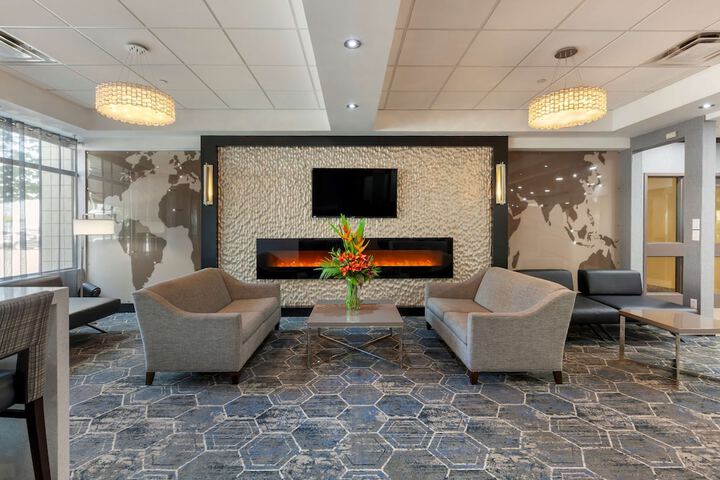 Hotel Interior 7 of 53
