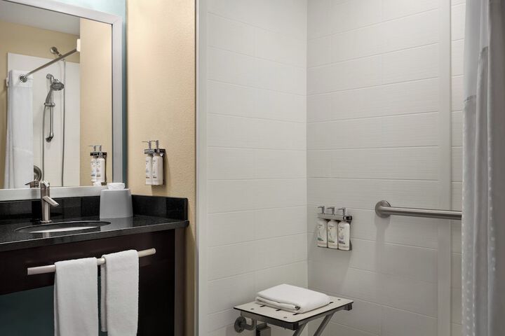 Room 45 of 105