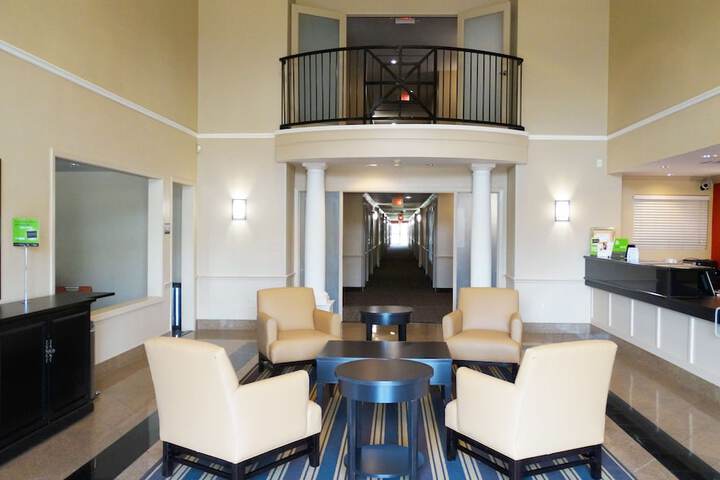 Hotel Interior 6 of 30