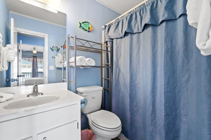Room 60 of 145