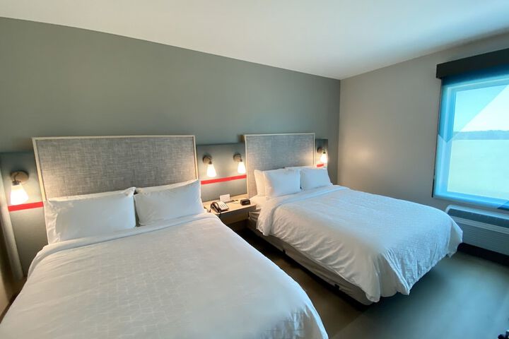 avid hotels Beaumont by IHG