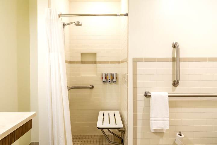 Room 20 of 70