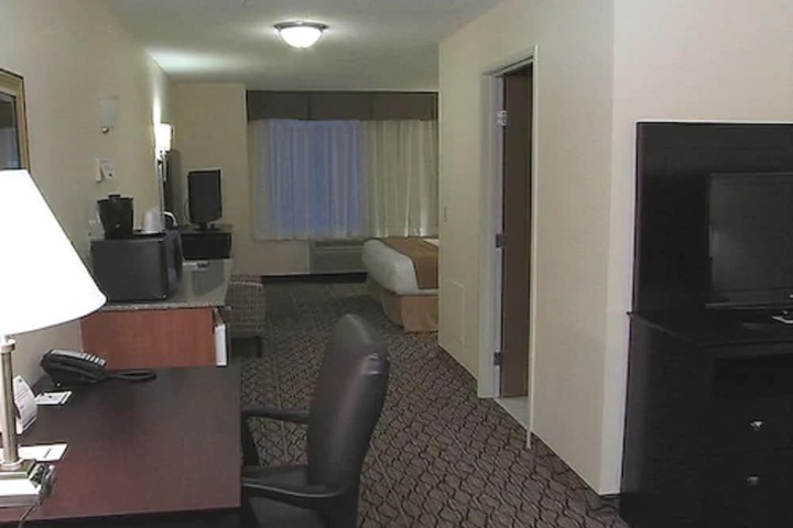 Room 30 of 56