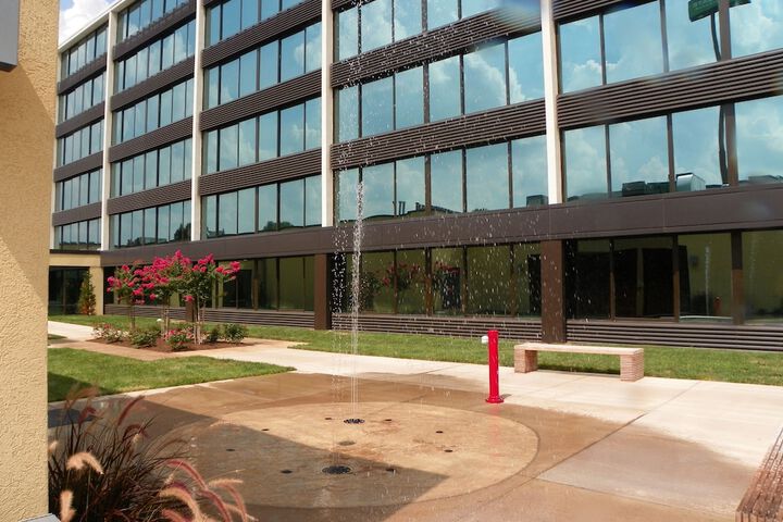 Holiday Inn Hotel & Suites Charleston West by IHG