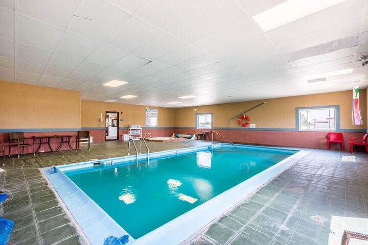 Pool 2 of 26