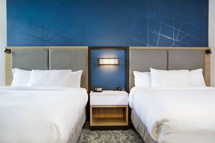 Room 21 of 31
