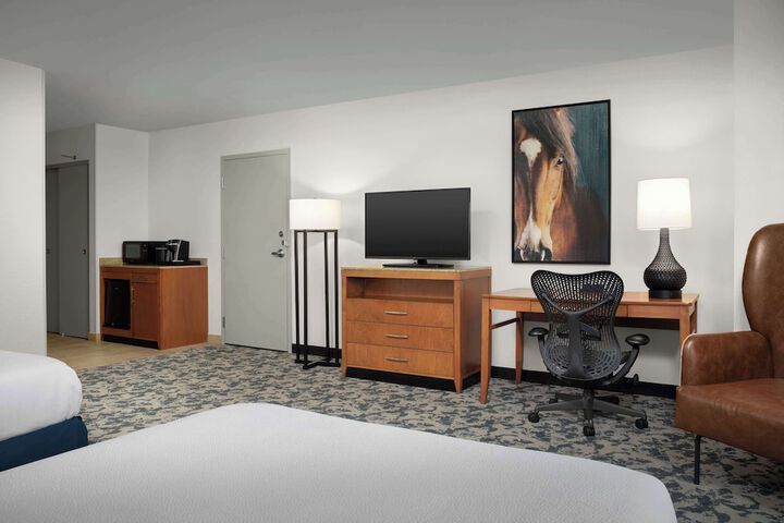 Room 15 of 18