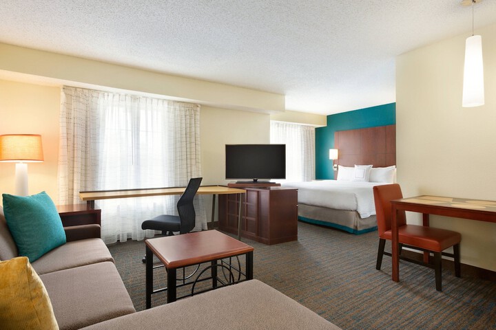 Room 17 of 20