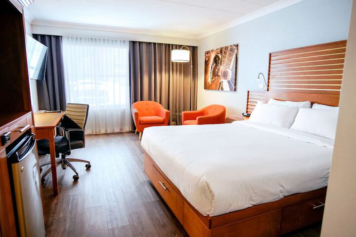 Room 18 of 47