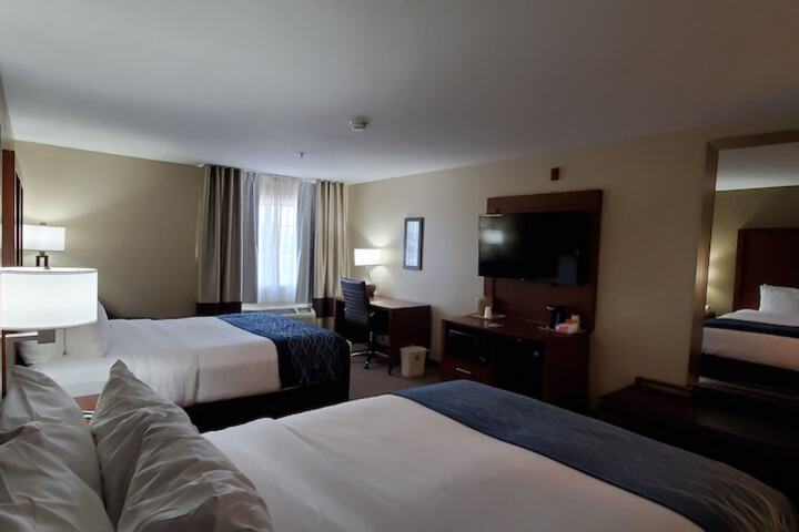 Room 12 of 44