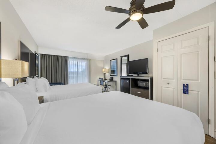 Best Western Pier Point Inn