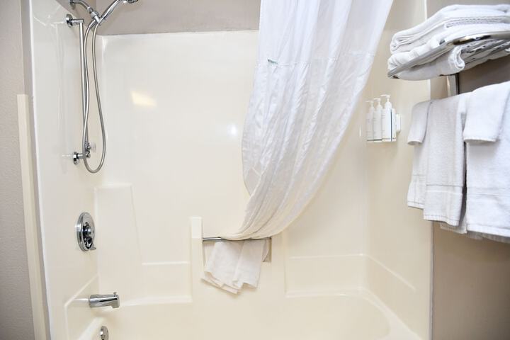 Baymont Inn & Suites by Wyndham Platteville