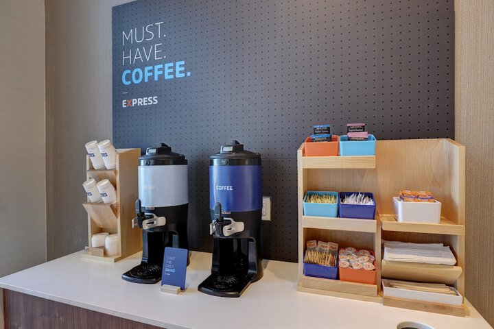 Holiday Inn Express Kingston West by IHG
