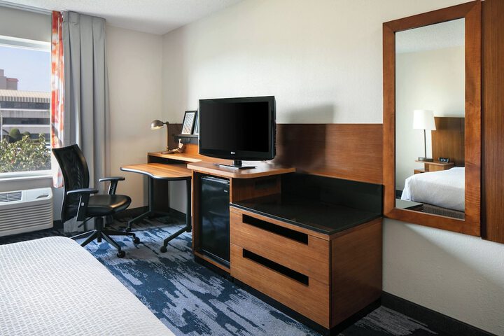Room 19 of 23
