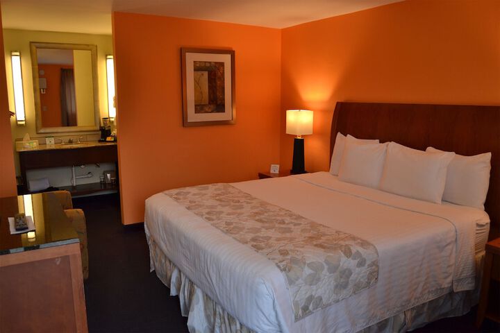 Room 76 of 130