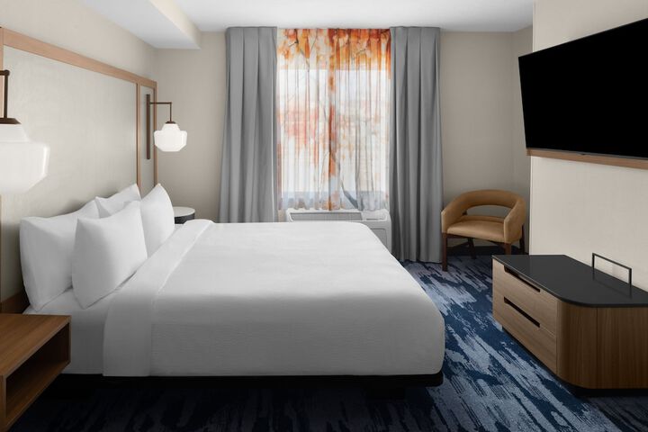 Room 15 of 29