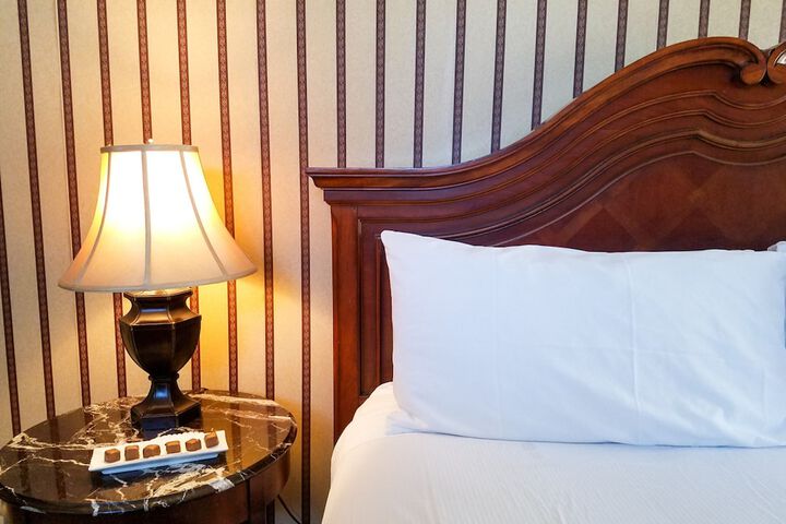 Room 78 of 114