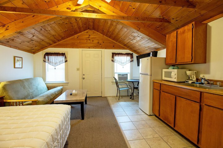Room 36 of 73