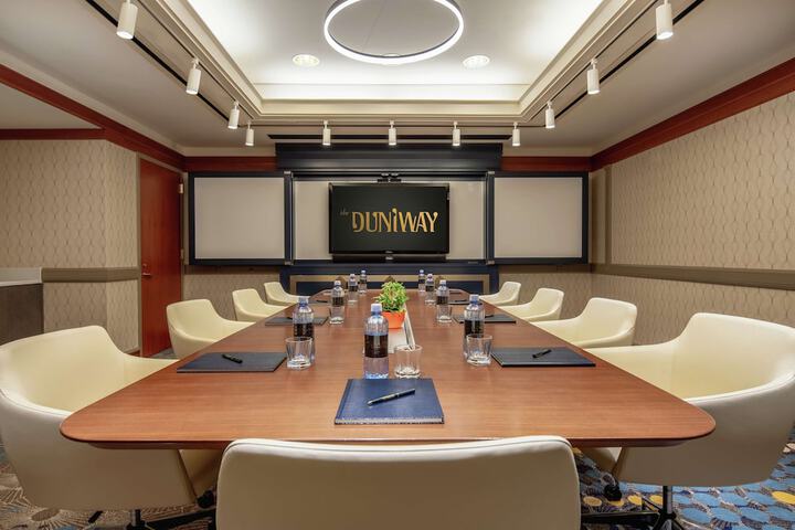 The Duniway Portland a Hilton Hotel
