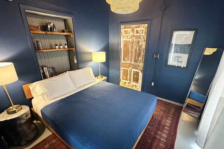 The Lincoln Marfa