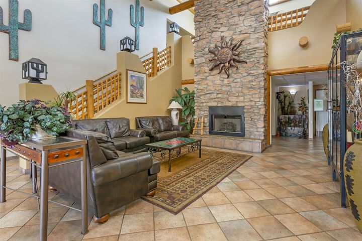 Best Western Gold Canyon Inn & Suites