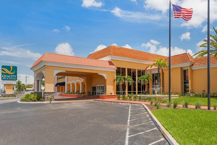 Hotel 4 of 55